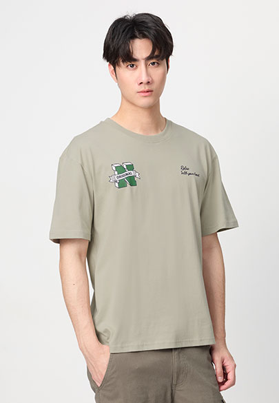 N字印花落肩T恤