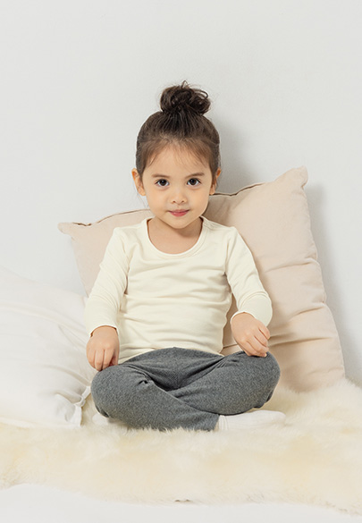 BABY特暖圓領發熱衣(中性款)