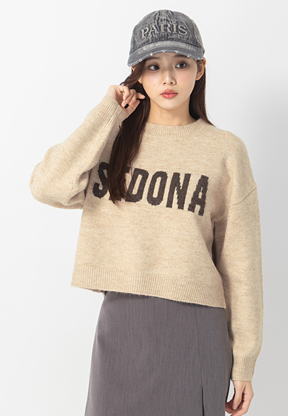 圓領短版文字針織衫