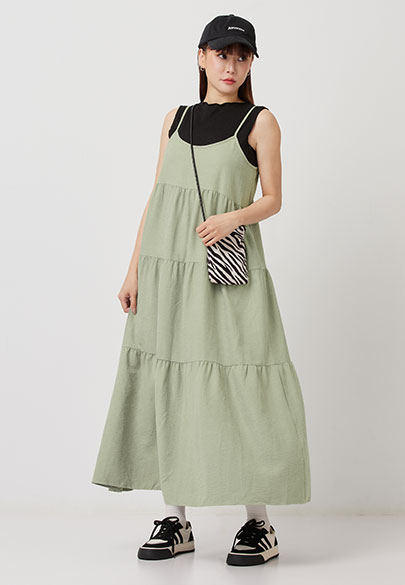 細肩帶蛋糕洋裝