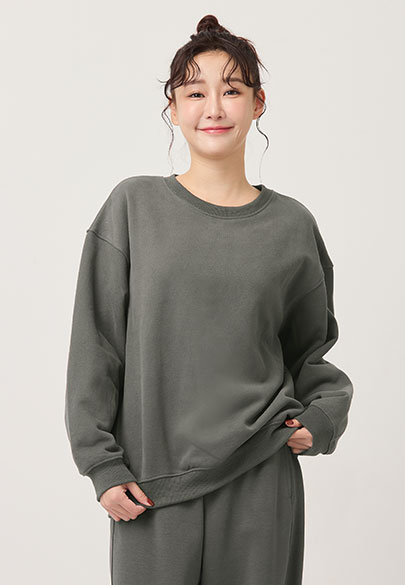 素色基本寬鬆大學T