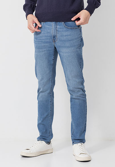 合身窄管牛仔褲